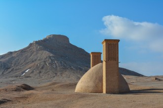 Iran - Around Yadz tour (zoroastrian temples)